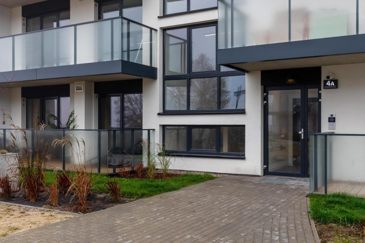 Wellness Resort Apartments Dziwnow Riverfront By Noclegi Renters Esterno foto