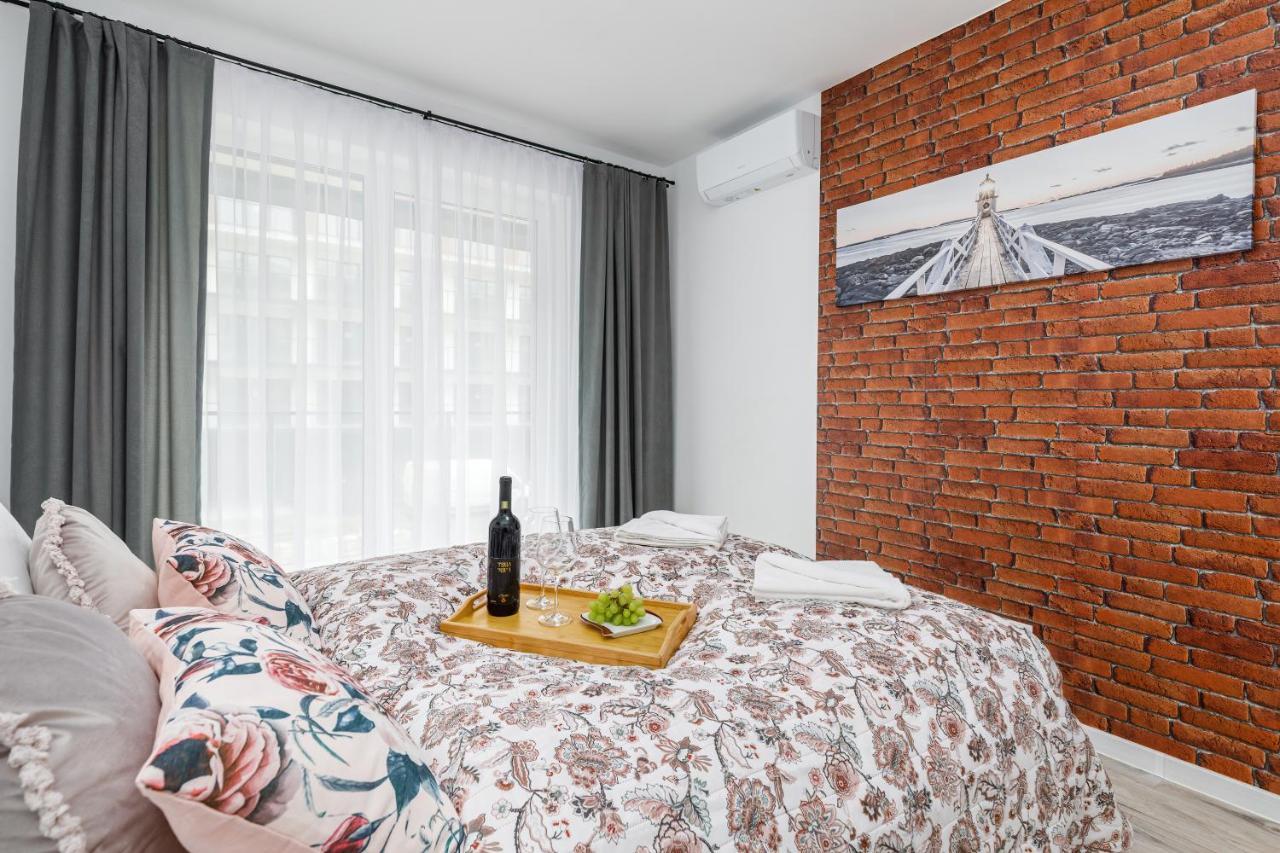 Wellness Resort Apartments Dziwnow Riverfront By Noclegi Renters Esterno foto