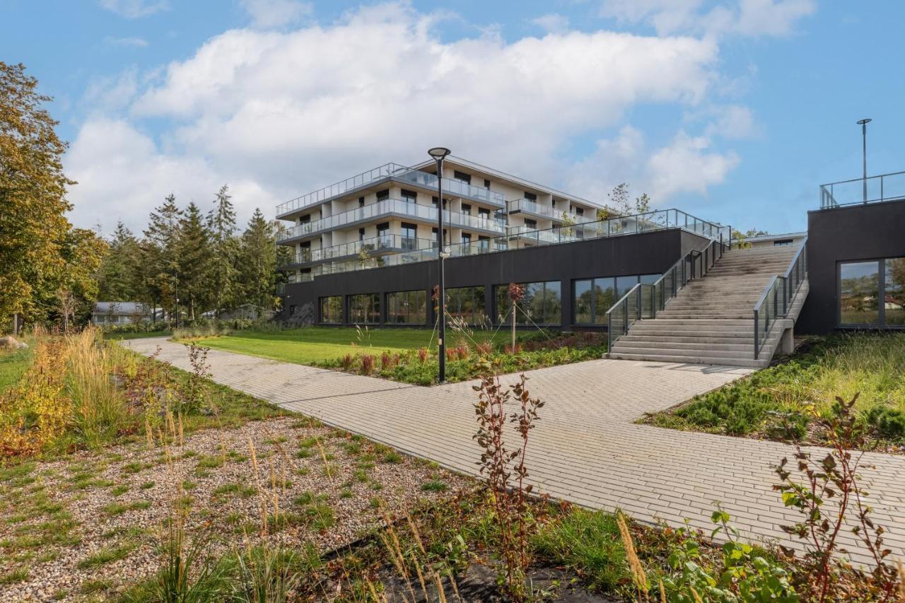 Wellness Resort Apartments Dziwnow Riverfront By Noclegi Renters Esterno foto