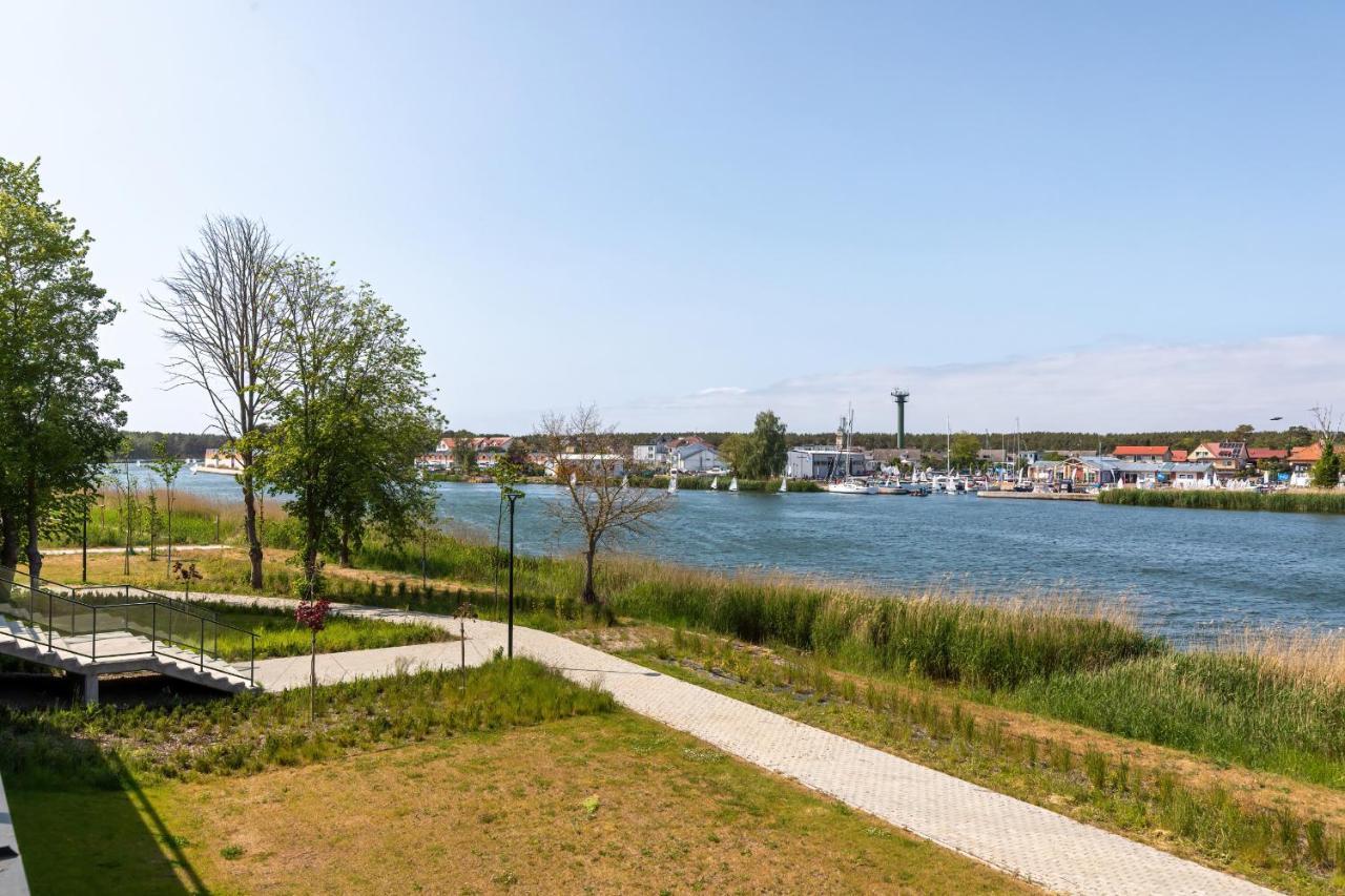 Wellness Resort Apartments Dziwnow Riverfront By Noclegi Renters Esterno foto
