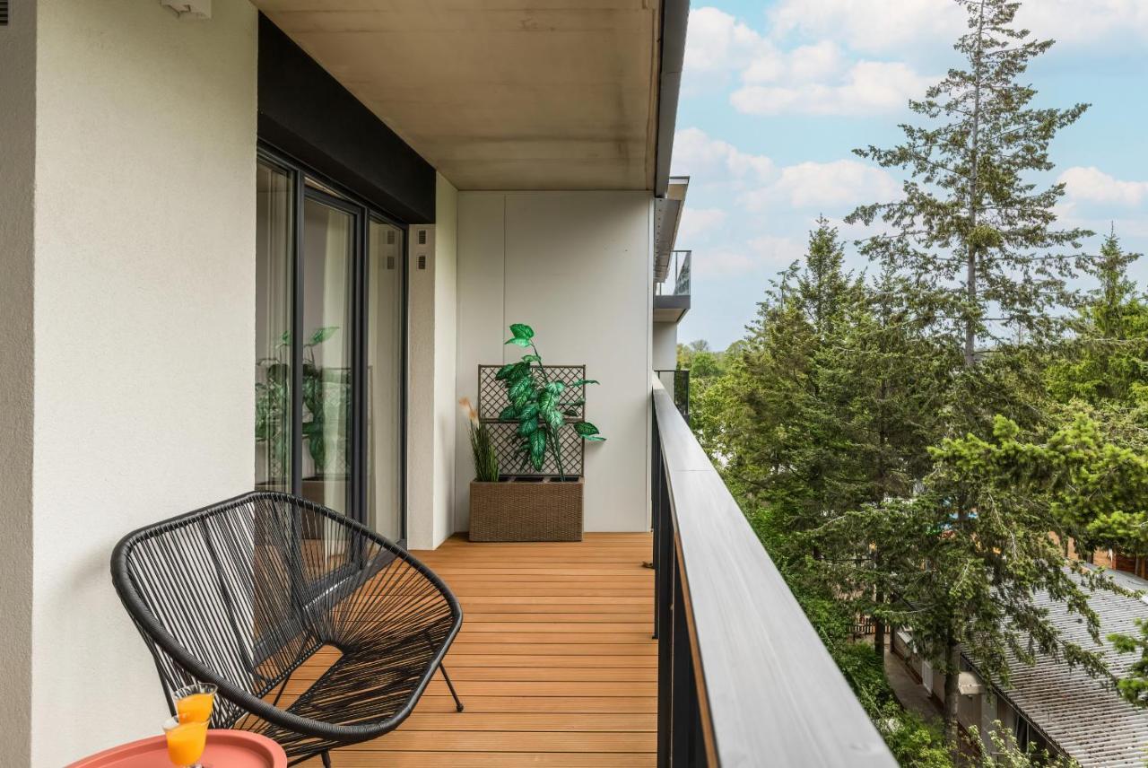 Wellness Resort Apartments Dziwnow Riverfront By Noclegi Renters Esterno foto