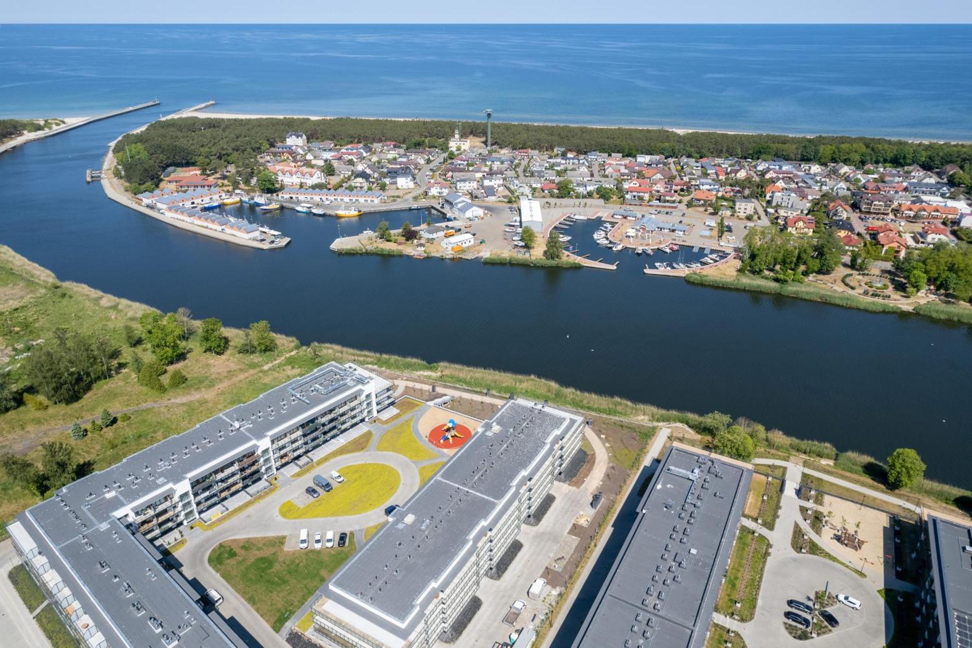 Wellness Resort Apartments Dziwnow Riverfront By Noclegi Renters Esterno foto